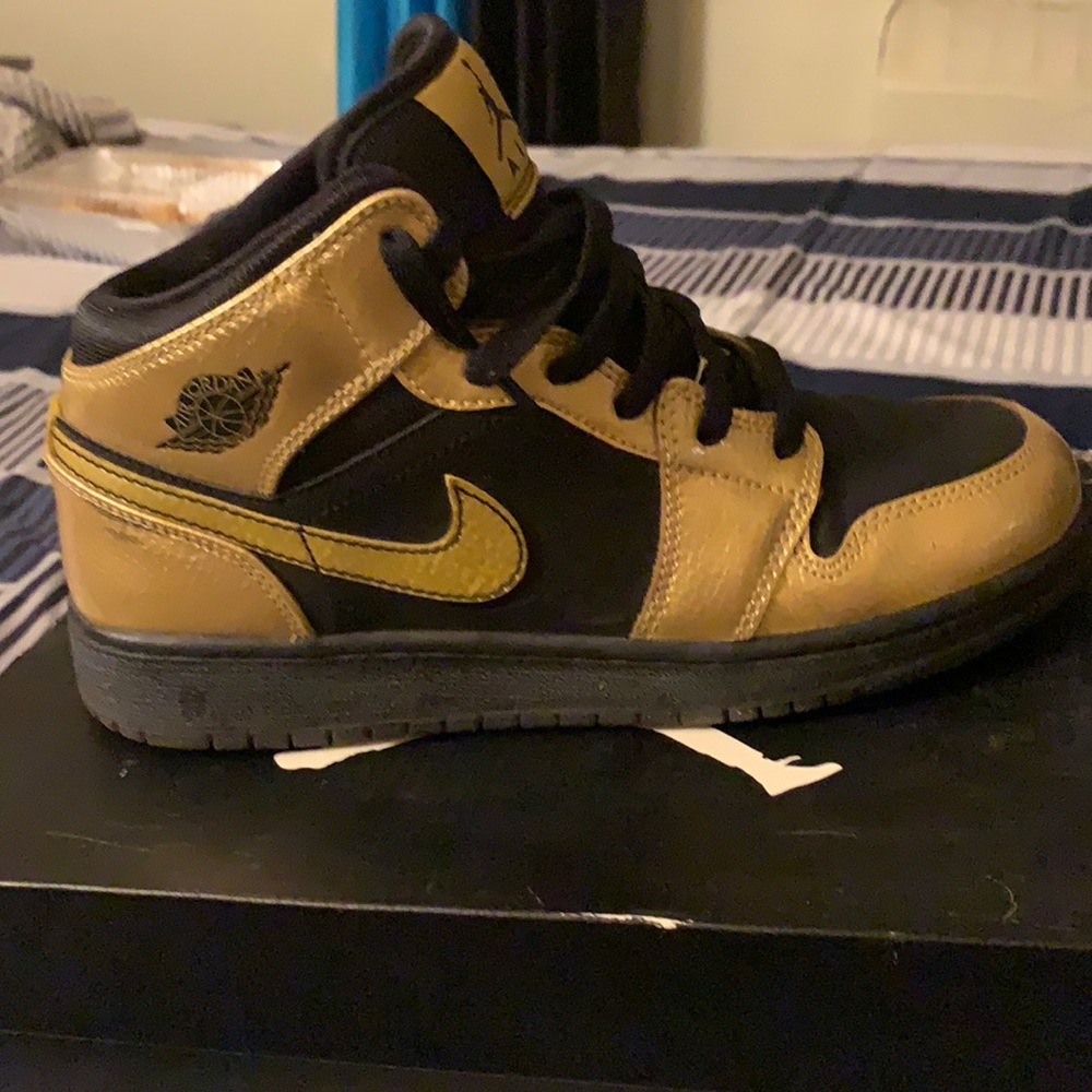 Jordan 1’s sneakers